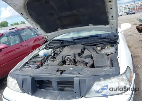 2010 Lincoln Town Car Signature Limited z USA, uszkodzony, nr VIN 2LNBL8CV4AX614490